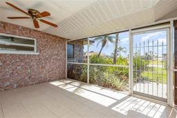 Picture of 4 Oakland Hills Court, Rotonda West, FL 33947