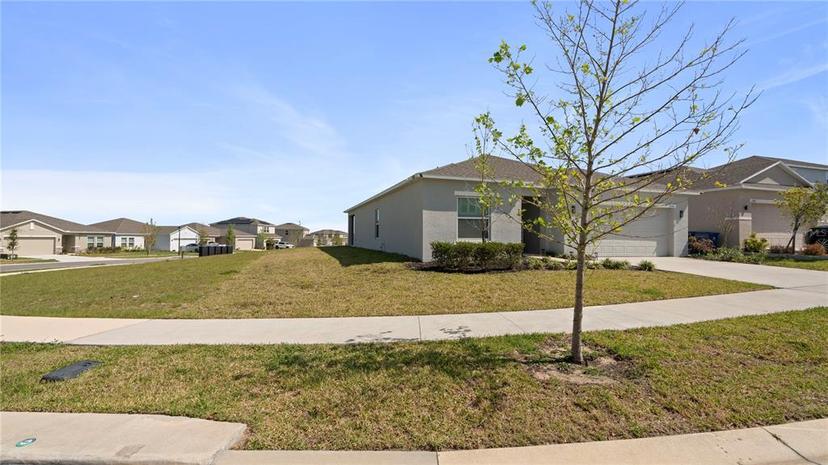 Picture of 1020 Calico Pointe Circle, Groveland FL 34736
