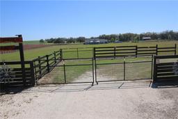 Picture of 23376 NW 27Th Street, Morriston, FL 32668