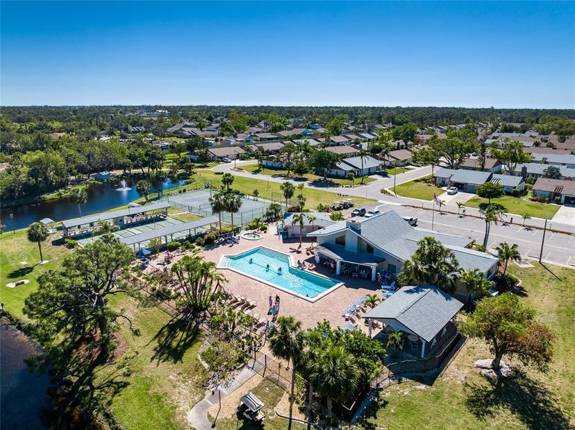 Picture of 544 Foxwood Boulevard, Englewood FL 34223