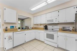 Picture of 544 Foxwood Boulevard, Englewood, FL 34223