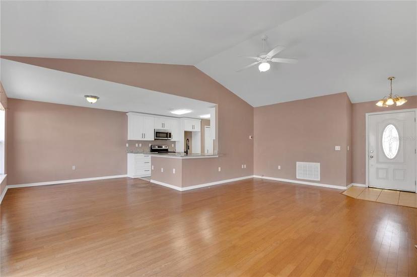Picture of 50 Sawfish Court, Kissimmee FL 34759