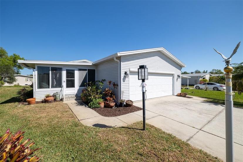 Picture of 709 Helmsmen Lane, Edgewater FL 32141