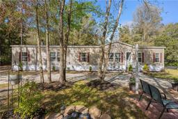 Picture of 4050 SW 178Th Terrace, Dunnellon, FL 34432