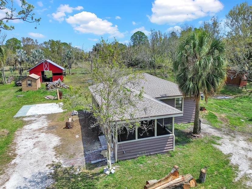 Picture of 8123 Double Branch Road Unit 1, Tampa FL 33635
