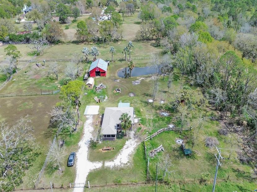 Picture of 8123 Double Branch Road Unit 1, Tampa FL 33635