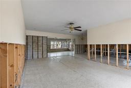 Picture of 9101 Oak Street Ne, St Petersburg, FL 33702