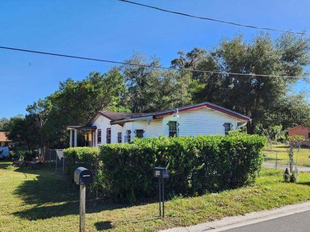 Picture of 966 Clover Street, Deland FL 32720