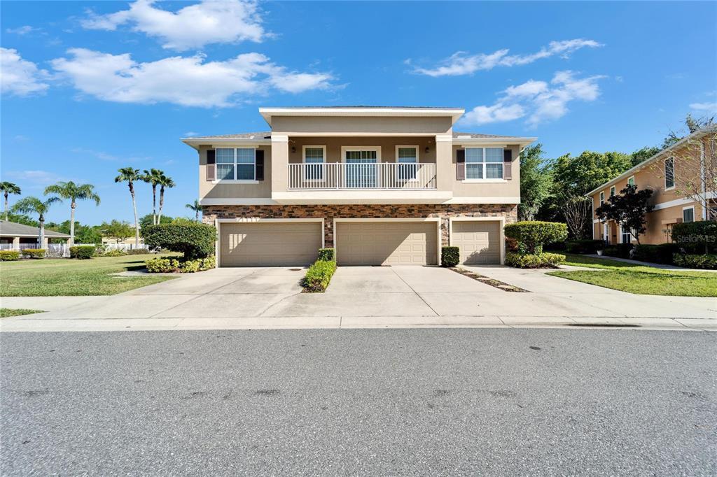 Picture of 706 Ashentree Drive, Plant City, FL 33563
