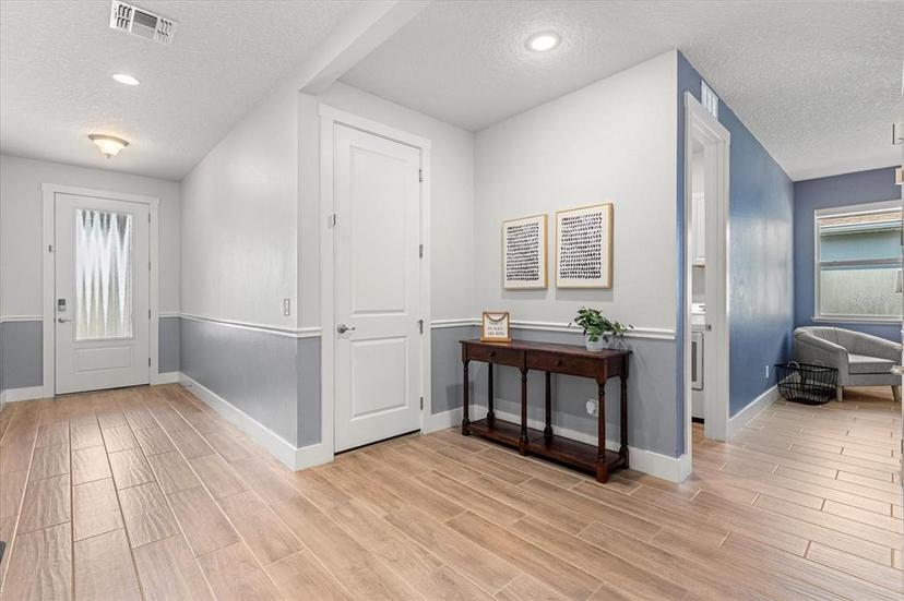 Picture of 2413 Park Ridge Street, Apopka FL 32712
