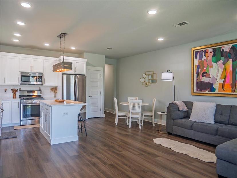 Picture of 817 N D Street, Pensacola FL 32501