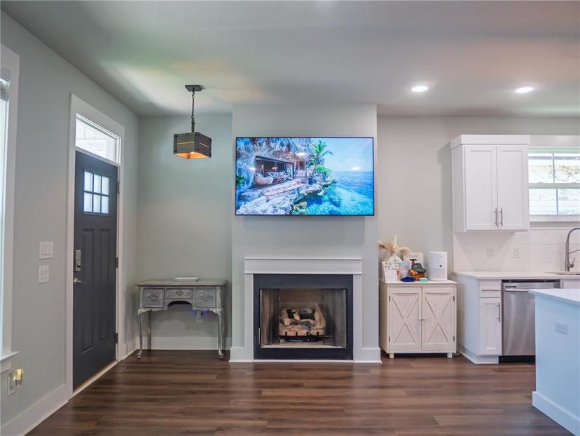 Picture of 817 N D Street, Pensacola FL 32501