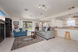Picture of 332 Bearded Oaks Circle, Sarasota, FL 34232