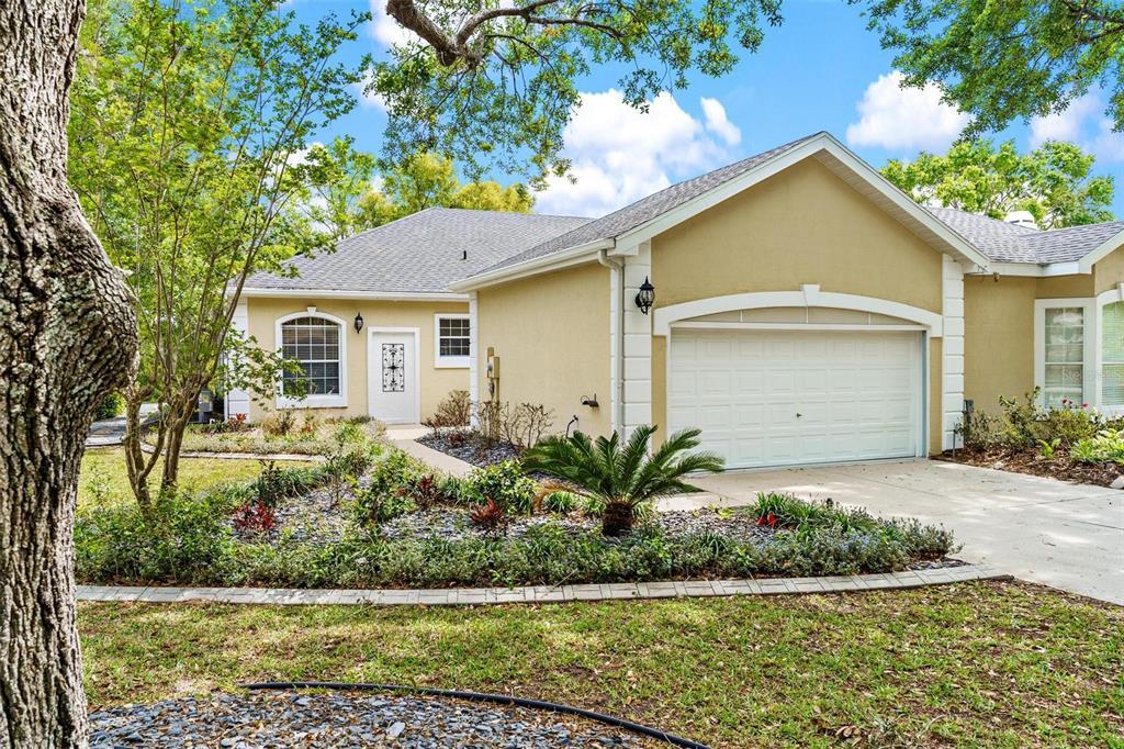 Picture of 6152 Topsail Road, Lady Lake, FL 32159