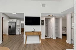 Picture of 1076 Philippe Parkway, Safety Harbor, FL 34695