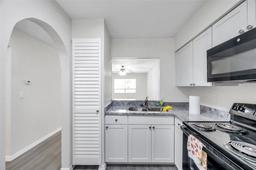 Picture of 3147 Mission Grove Drive Unit 3147, Palm Harbor, FL 34684