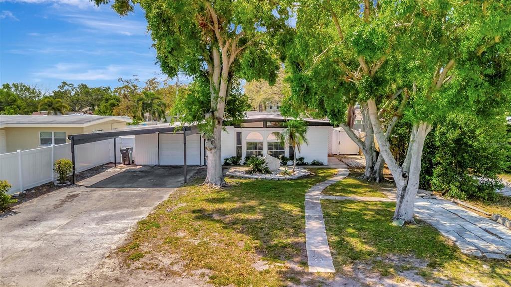 Picture of 4720 50Th Avenue N, St Petersburg, FL 33714