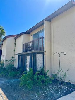 Picture of 2632 Hidden Lake Drive N Unit E, Sarasota, FL 34237