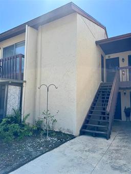 Picture of 2632 Hidden Lake Drive N Unit E, Sarasota, FL 34237