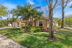Picture of 8746 Tantallon Circle, Tampa, FL 33647
