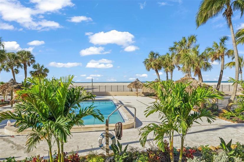 Picture of 1212 Benjamin Franklin Drive Unit 102, Sarasota FL 34236