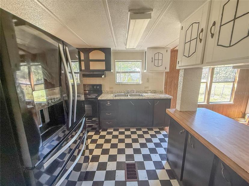 Picture of 103 Caroline Avenue, Lady Lake FL 32159