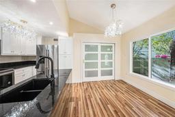 Picture of 13518 Palmwood Lane Unit 13518, Tampa, FL 33618