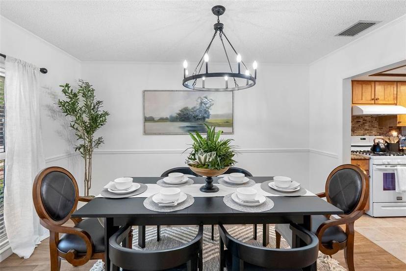 Picture of 13919 Cherry Creek Drive, Tampa FL 33618