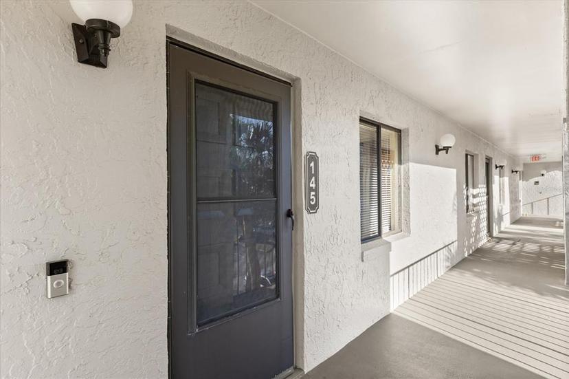 Picture of 15 Escondido Court Unit 145, Altamonte Springs FL 32701
