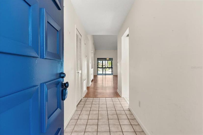 Picture of 15 Escondido Court Unit 145, Altamonte Springs FL 32701