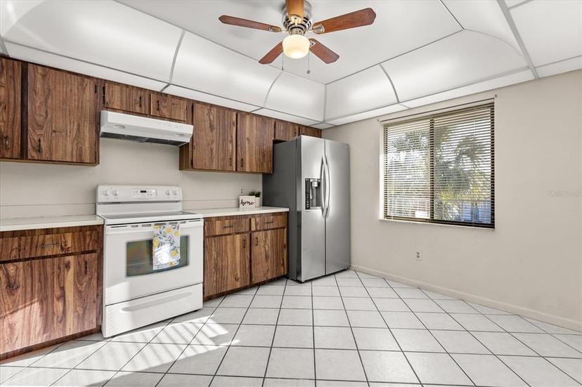 Picture of 15 Escondido Court Unit 145, Altamonte Springs FL 32701
