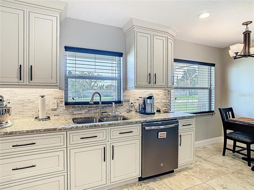 Picture of 1348 Chesterfield Drive, Clearwater FL 33756