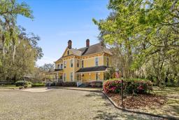 Picture of 221 SE 7Th Street, Gainesville, FL 32601