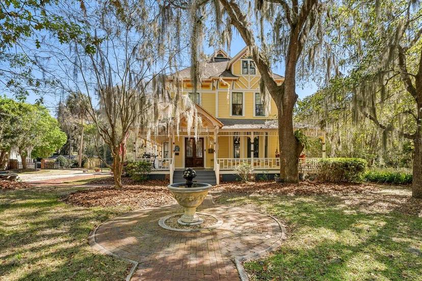 Picture of 221 SE 7Th Street, Gainesville FL 32601