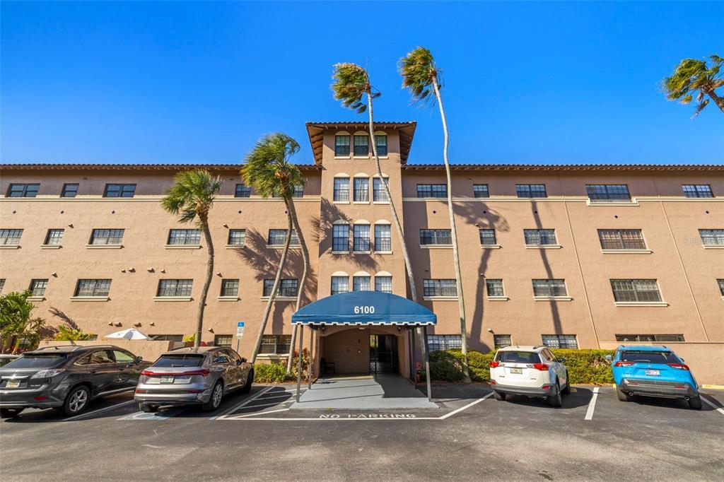Picture of 6100 Gulfport Boulevard S Unit 414, Gulfport, FL 33707