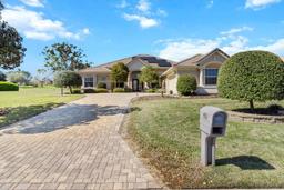 Picture of 419 W Mickey Mantle Path, Hernando, FL 34442