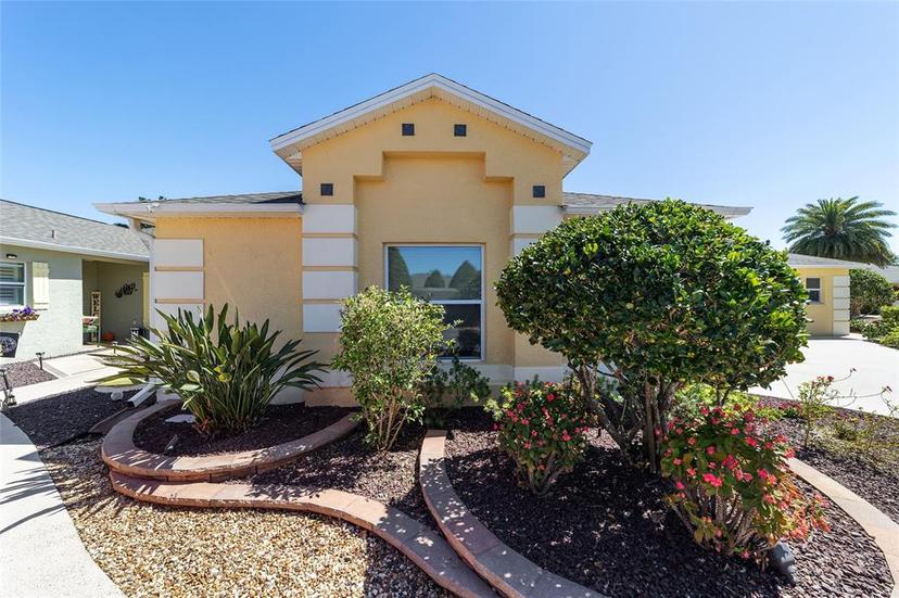 Picture of 1907 Anderson Court, The Villages FL 32162