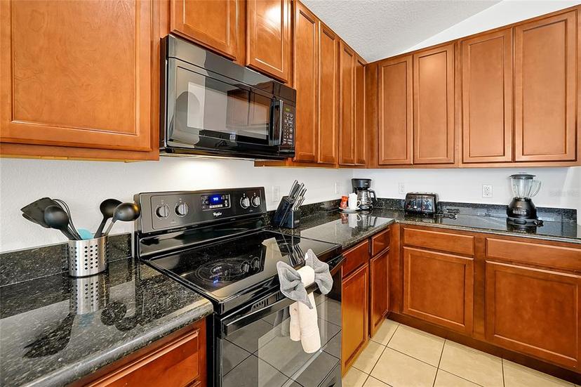 Picture of 410 Viola Drive, Davenport FL 33837
