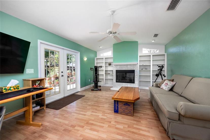 Picture of 4426 NW 43Rd Place, Gainesville FL 32606