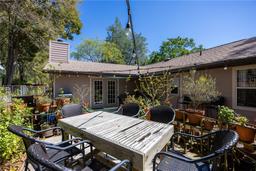 Picture of 4426 NW 43Rd Place, Gainesville, FL 32606
