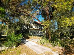 Picture of 114 N Riverside Drive, Edgewater, FL 32132