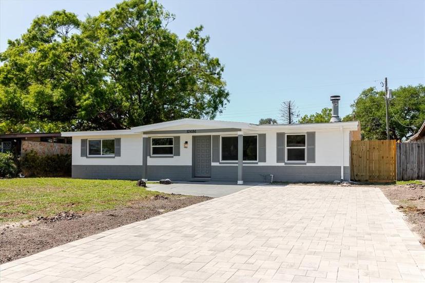 Picture of 10686 110Th Lane, Largo FL 33778