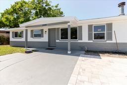 Picture of 10686 110Th Lane, Largo, FL 33778