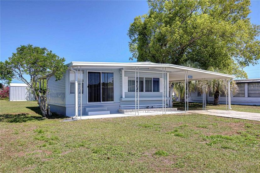 Picture of 39519 Rockford Avenue, Zephyrhills FL 33542