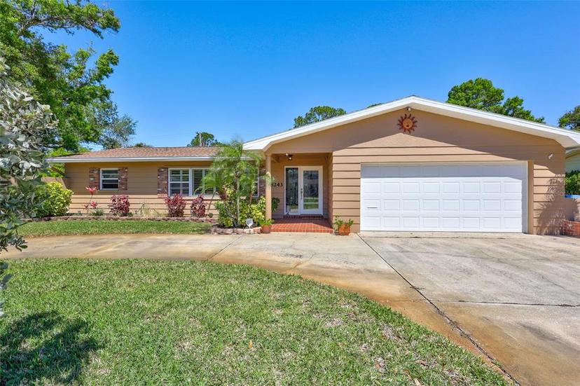 Picture of 8243 37Th Avenue N, St Petersburg FL 33710
