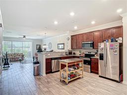 Picture of 3926 Grassland Drive, Orlando, FL 32824
