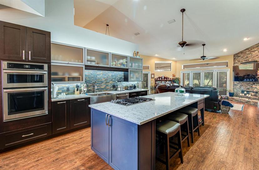 Picture of 565 Country Club Drive, Titusville FL 32780