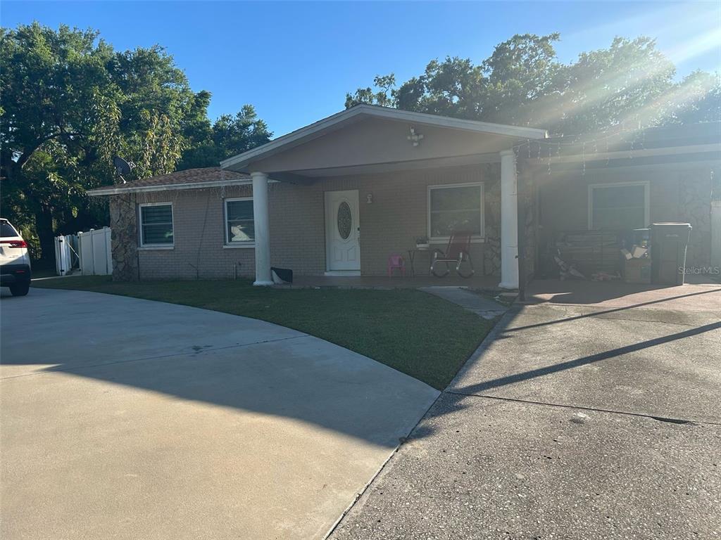 Picture of 3103 N Pineway Drive, Plant City, FL 33566