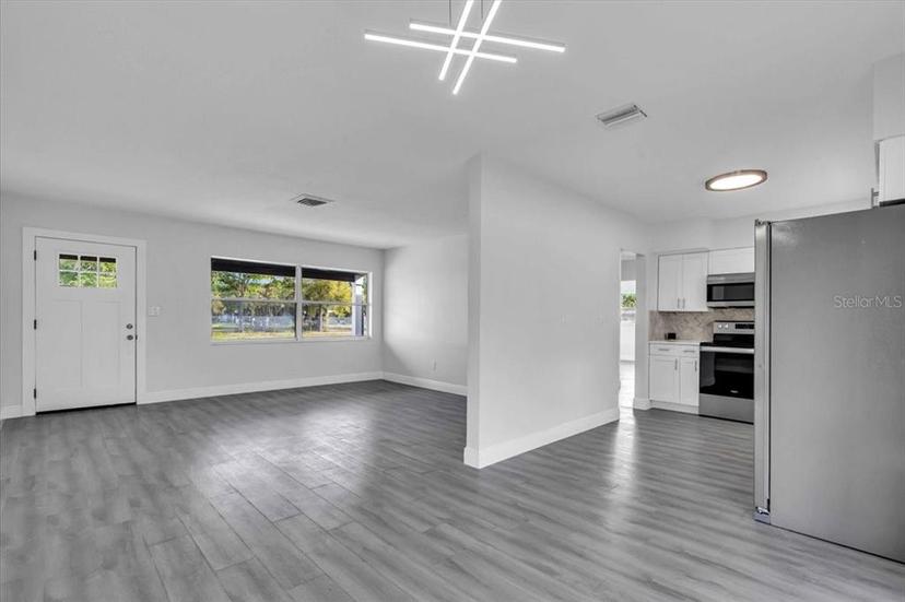 Picture of 2070 62Nd Avenue S, St Petersburg FL 33712