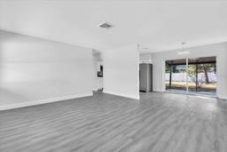 Picture of 2070 62Nd Avenue S, St Petersburg, FL 33712